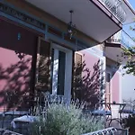 De Angelis Frühstückspension 3*