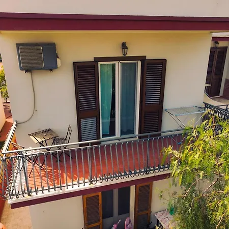 ベッド・アンド・ブレックファスト De Angelis 3*