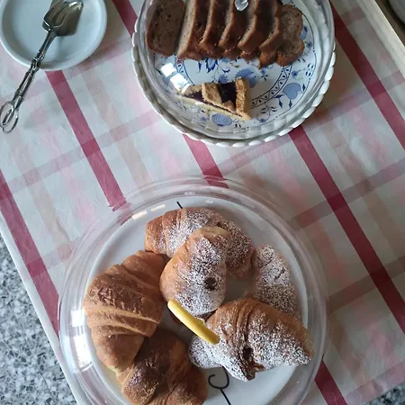 De Angelis ベッド・アンド・ブレックファスト